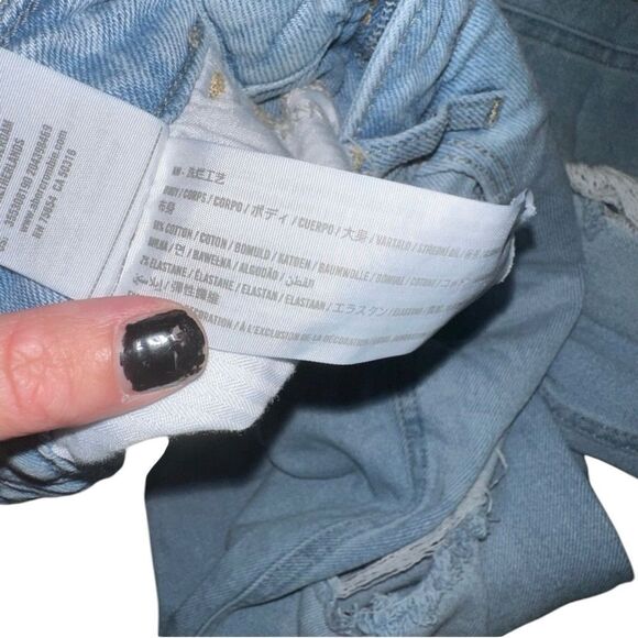 🔸BUNDLE ONLY🔸|EUC| HOLLISTER Ultra High Rise Distressed Mom Jeans - Picture 6 of 6